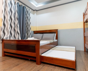 Cazandra Regular Room - 4 pax