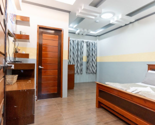 Cazandra Regular Room - 4 pax